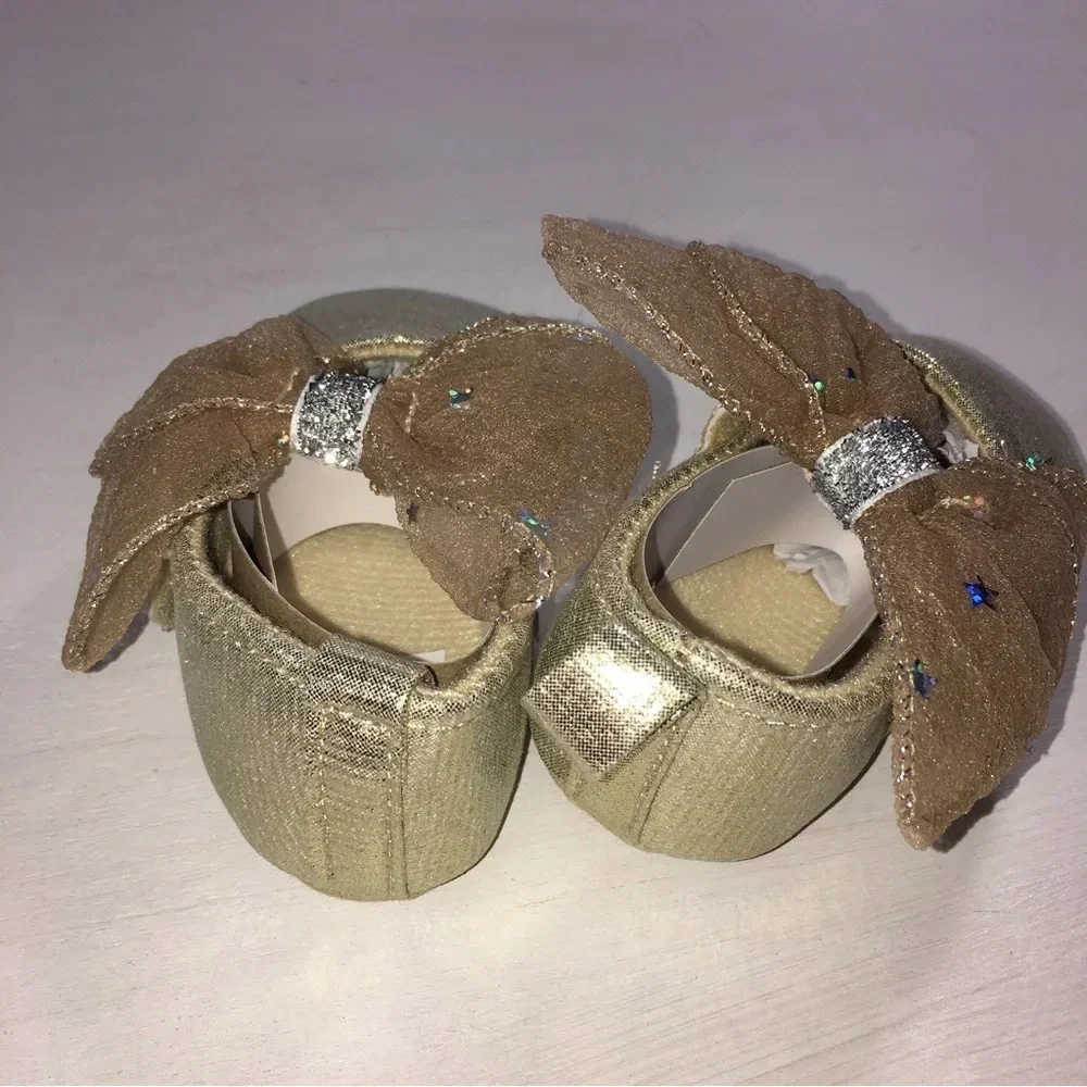 Pat Pat Baby Shoes Gold New with Tags Size 3.5 NWT